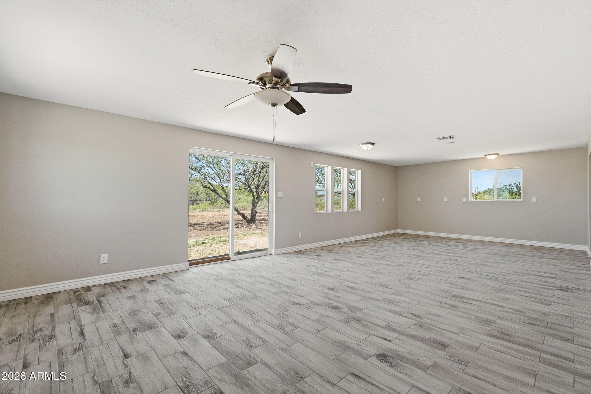 2520 N CALLE QUARTO --