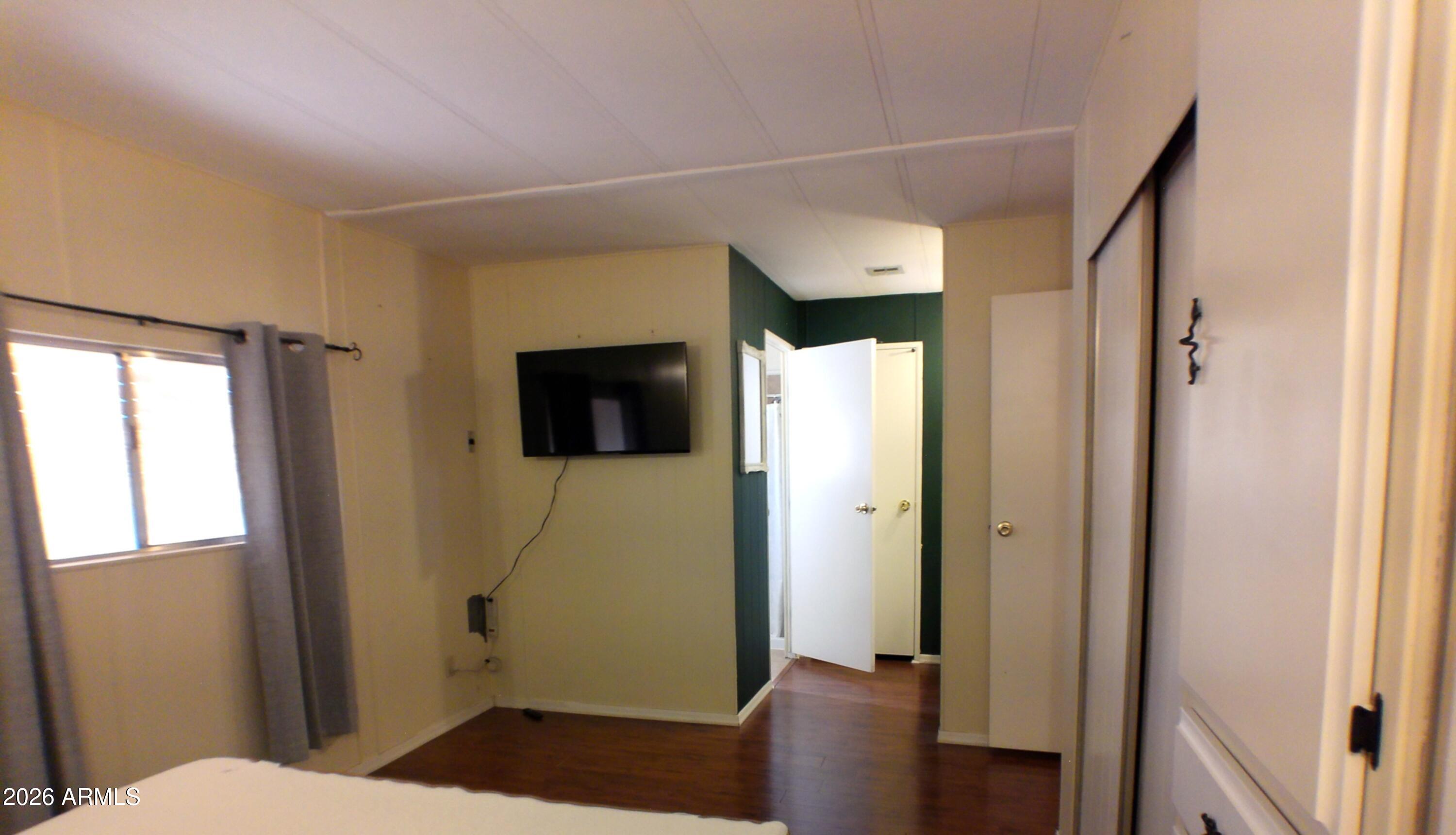 QUEEN VALLEY ESTATES UNIT SEVEN - Residential
