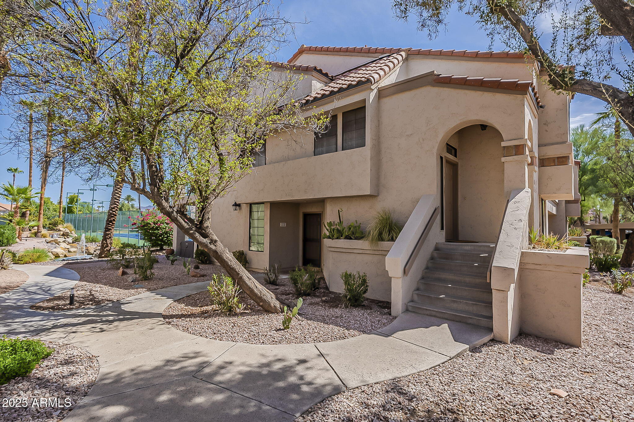 9707 E MOUNTAIN VIEW Road 2412