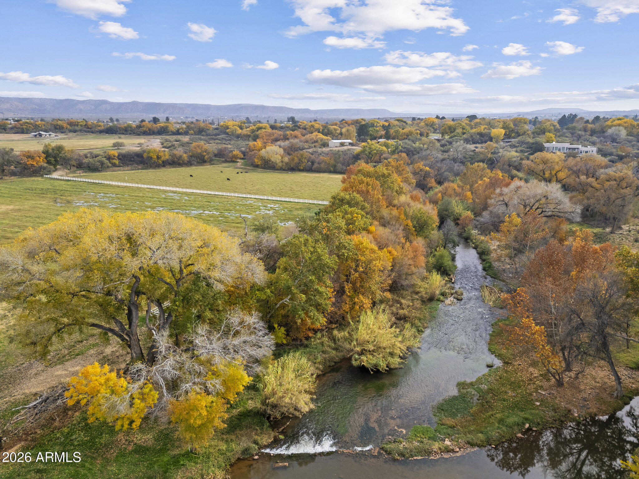 RIO BONITO RANCH - Land