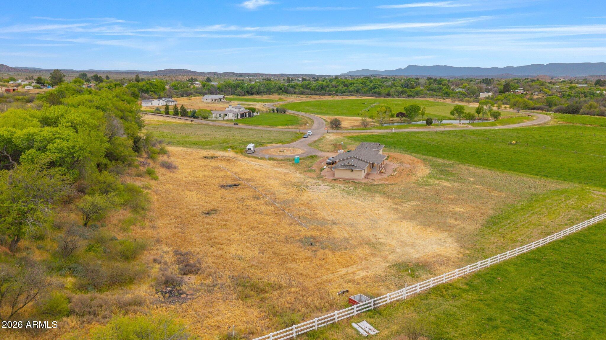 RIO BONITO RANCH - Land