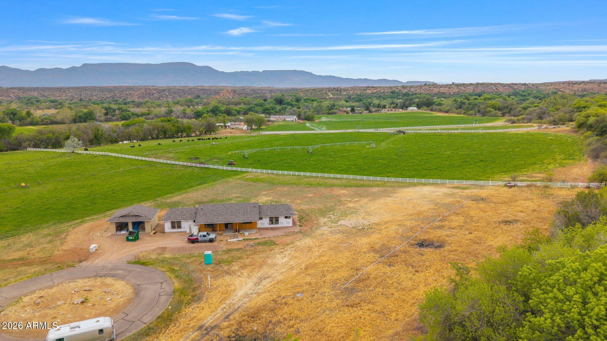RIO BONITO RANCH - Land
