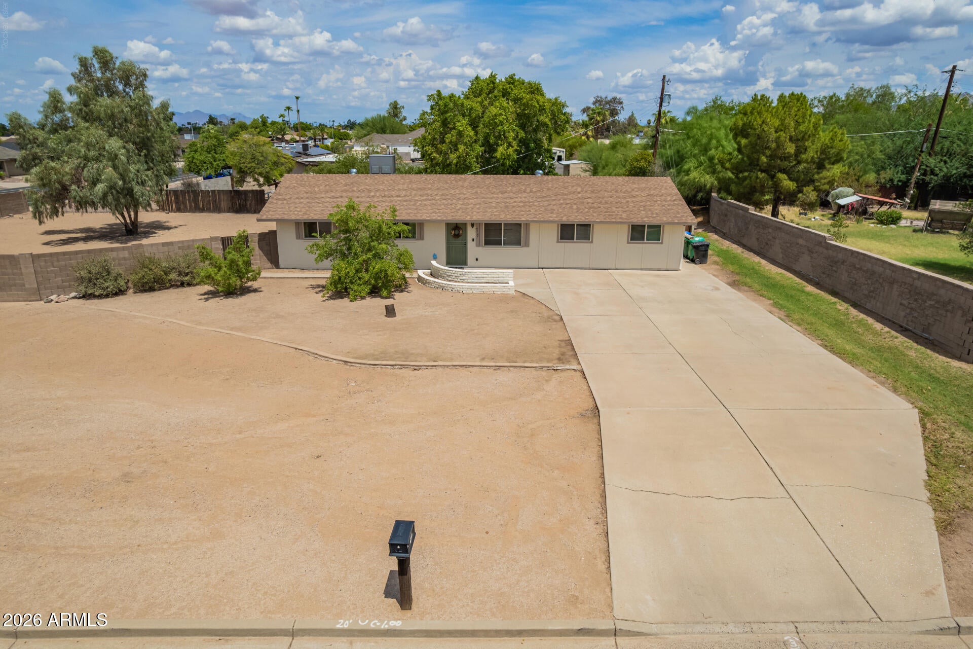 6402 E PRINCESS Drive
