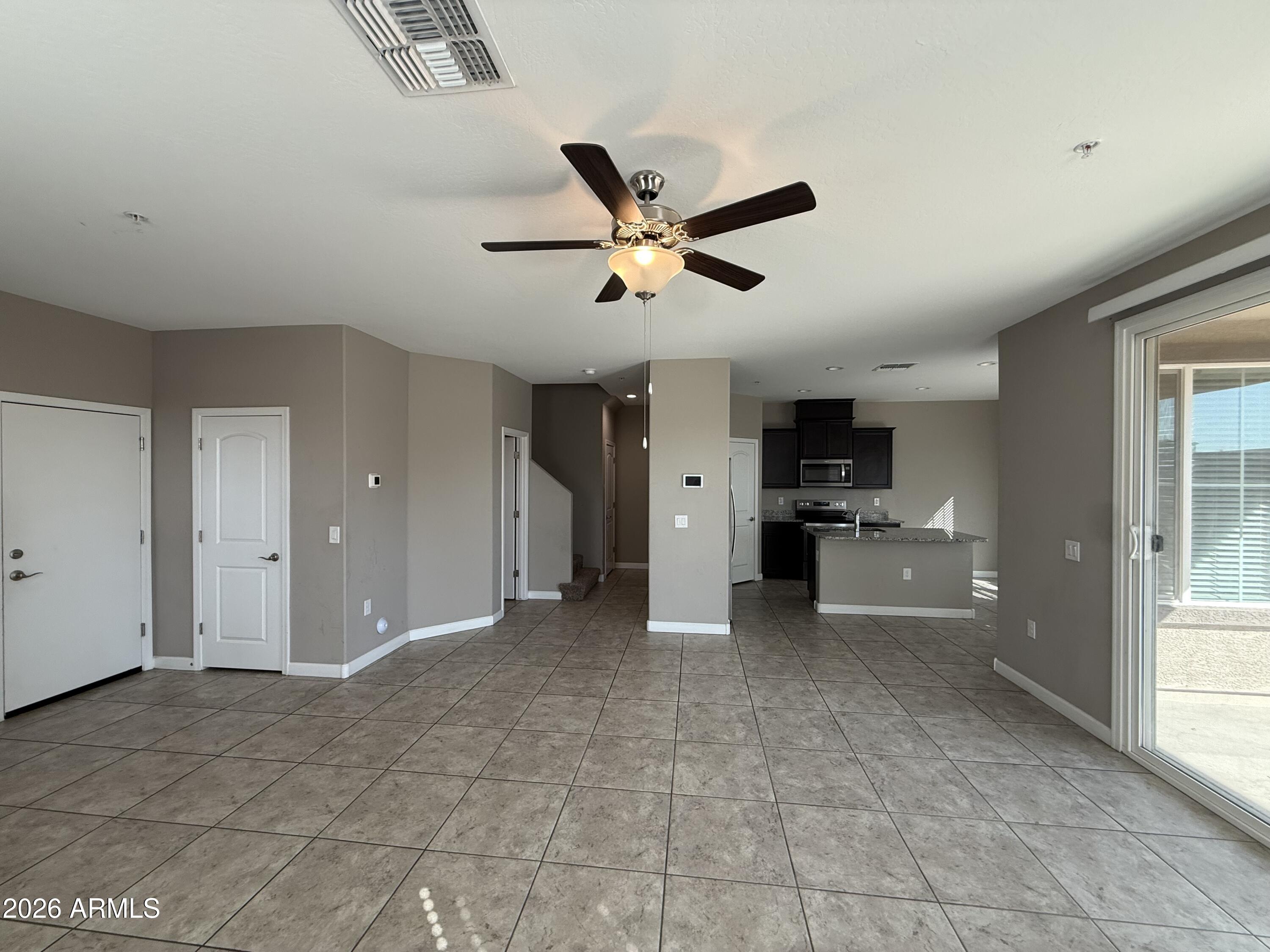 1255 N ARIZONA Avenue 1006