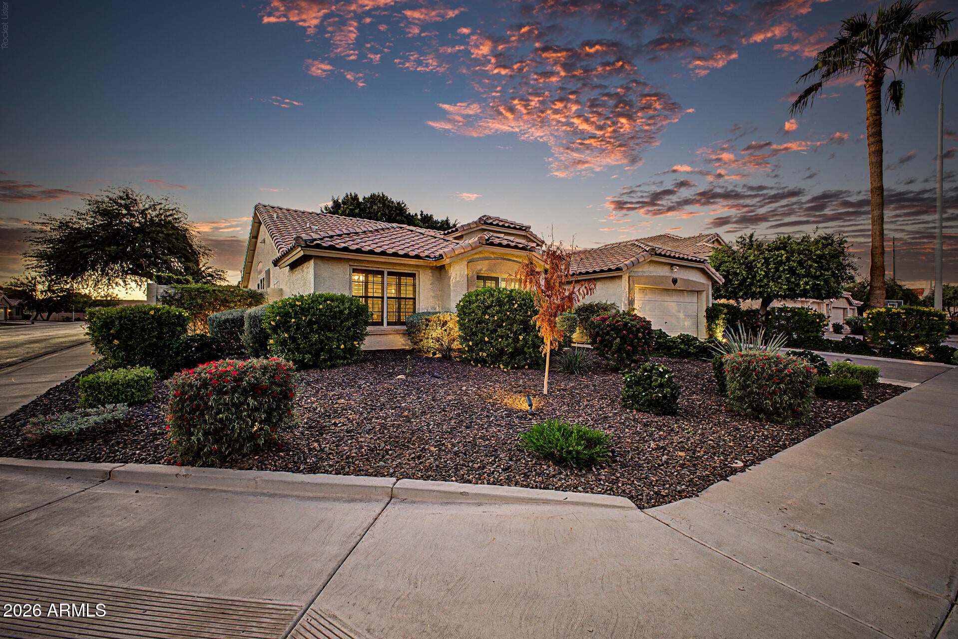 942 N SICILY Drive