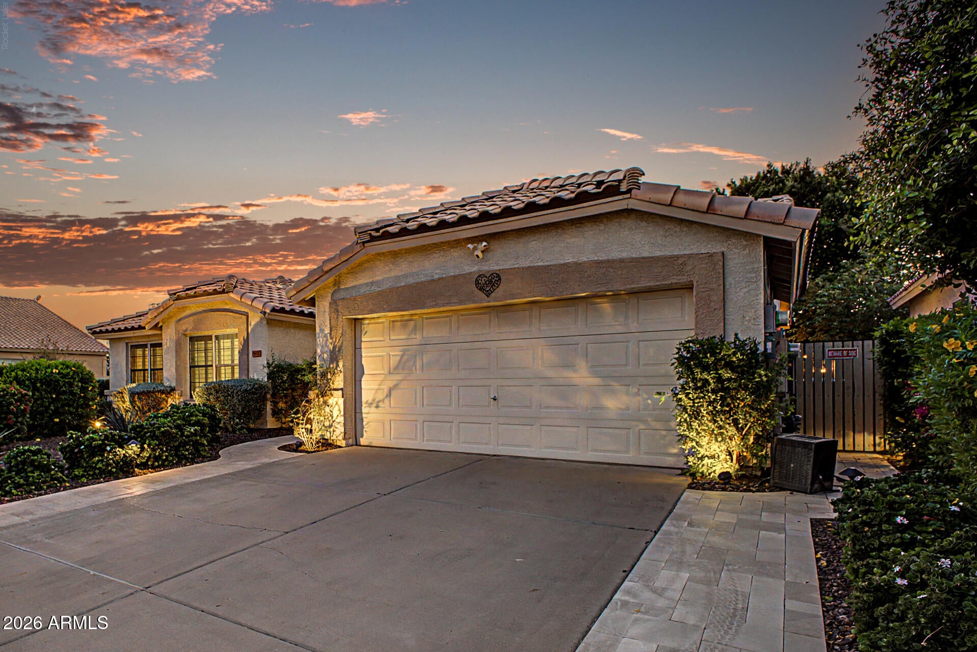 942 N SICILY Drive