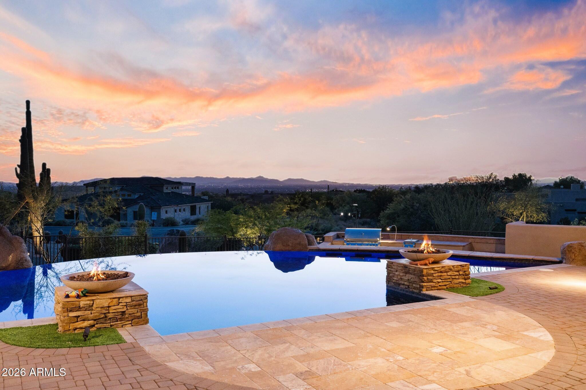 8540 E MCDOWELL Road 21