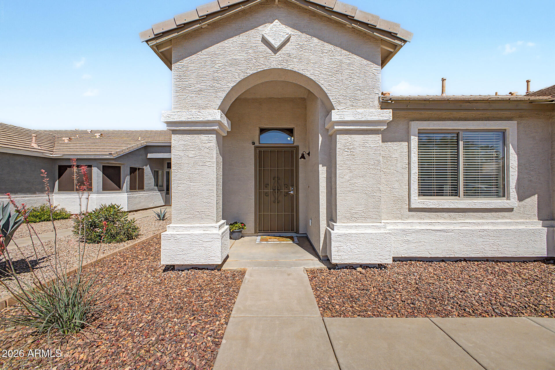 30531 N ROYAL OAK Way