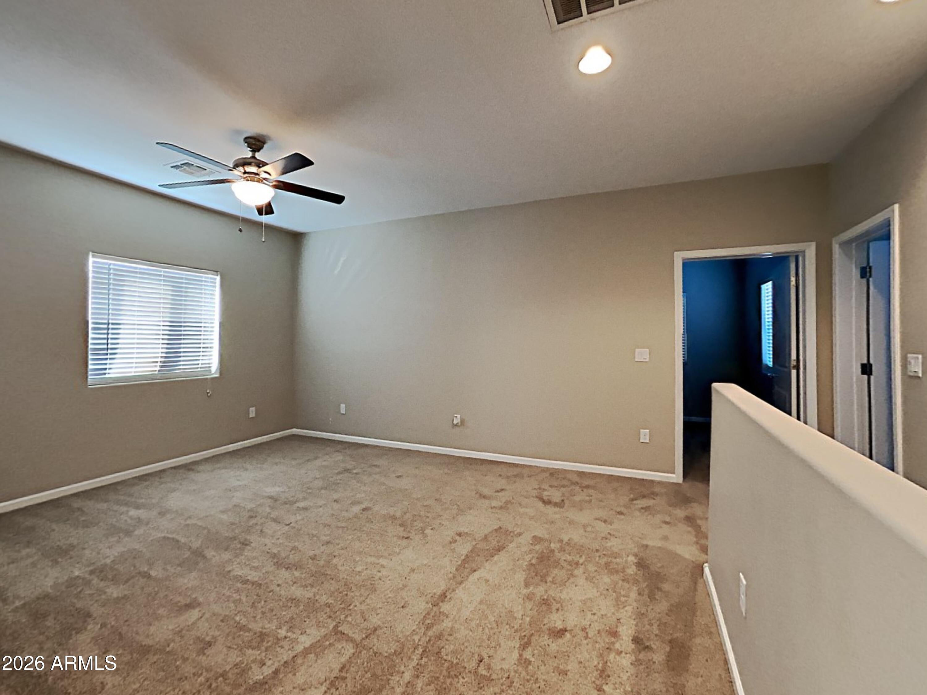 1839 W MINTON Street