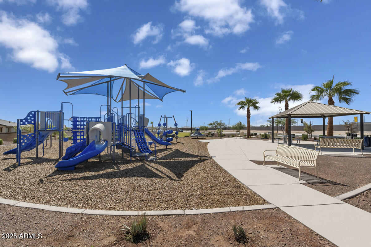 Homes 3 18182 W PAPAGO Street
