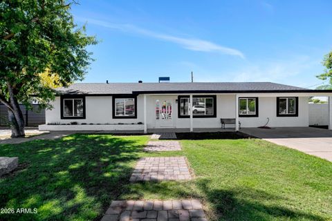 Photo of 2601 E Harvard Street, Phoenix, AZ 85008 (MLS # 7005137)