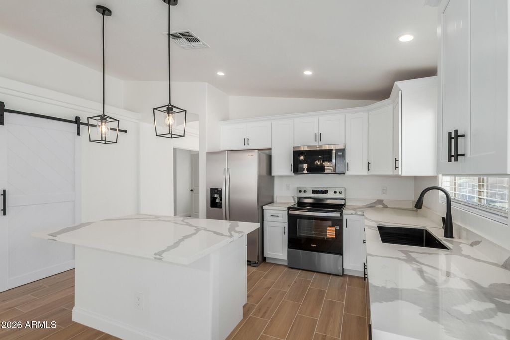 Photo of 1868 E Kachina Drive, Casa Grande, AZ 85122 (MLS # 6975708)