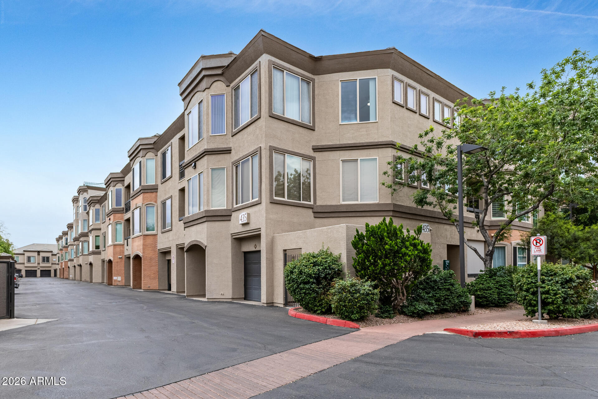 435 W RIO SALADO Parkway 305