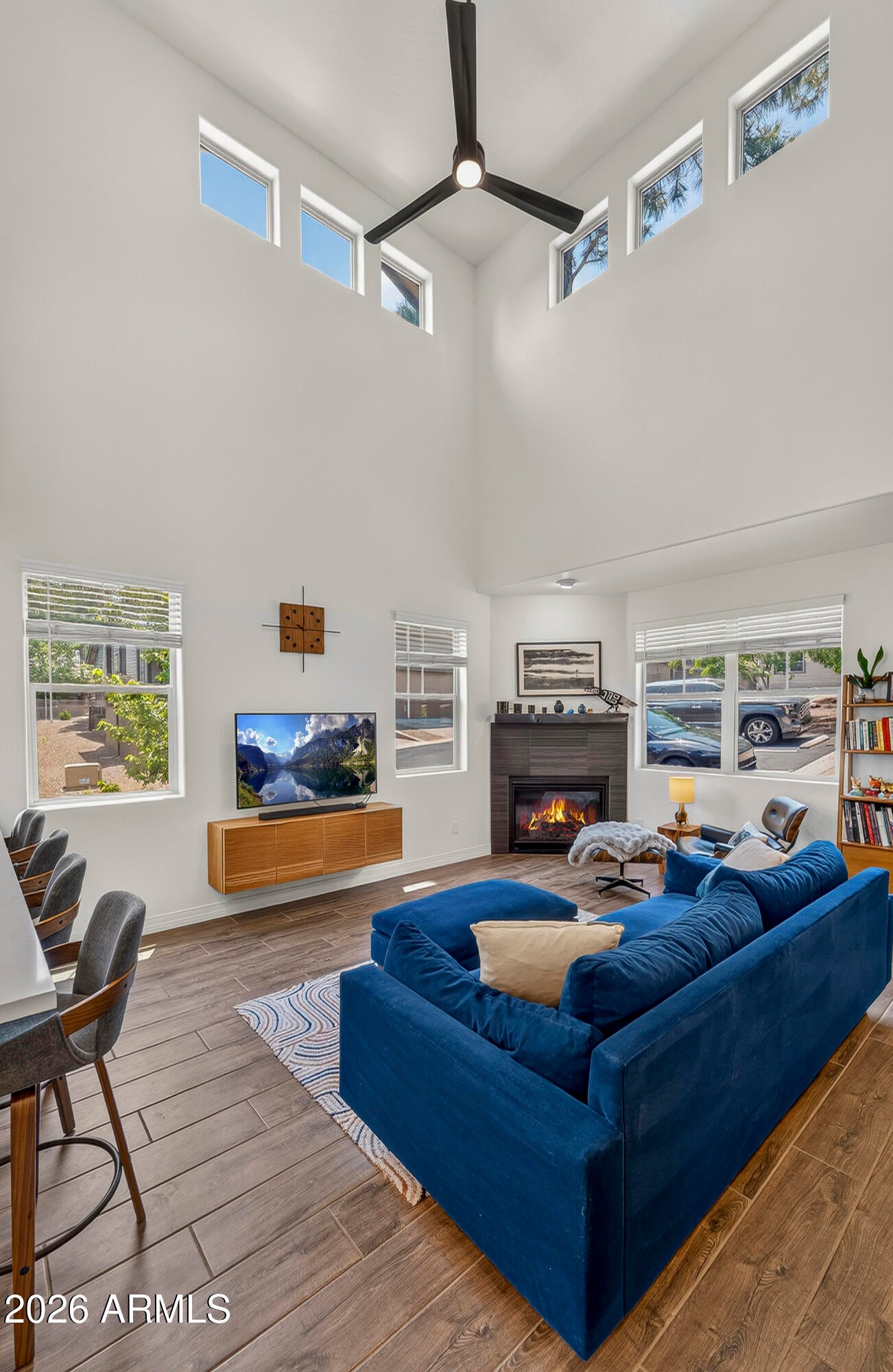 2470 W Clement Circle