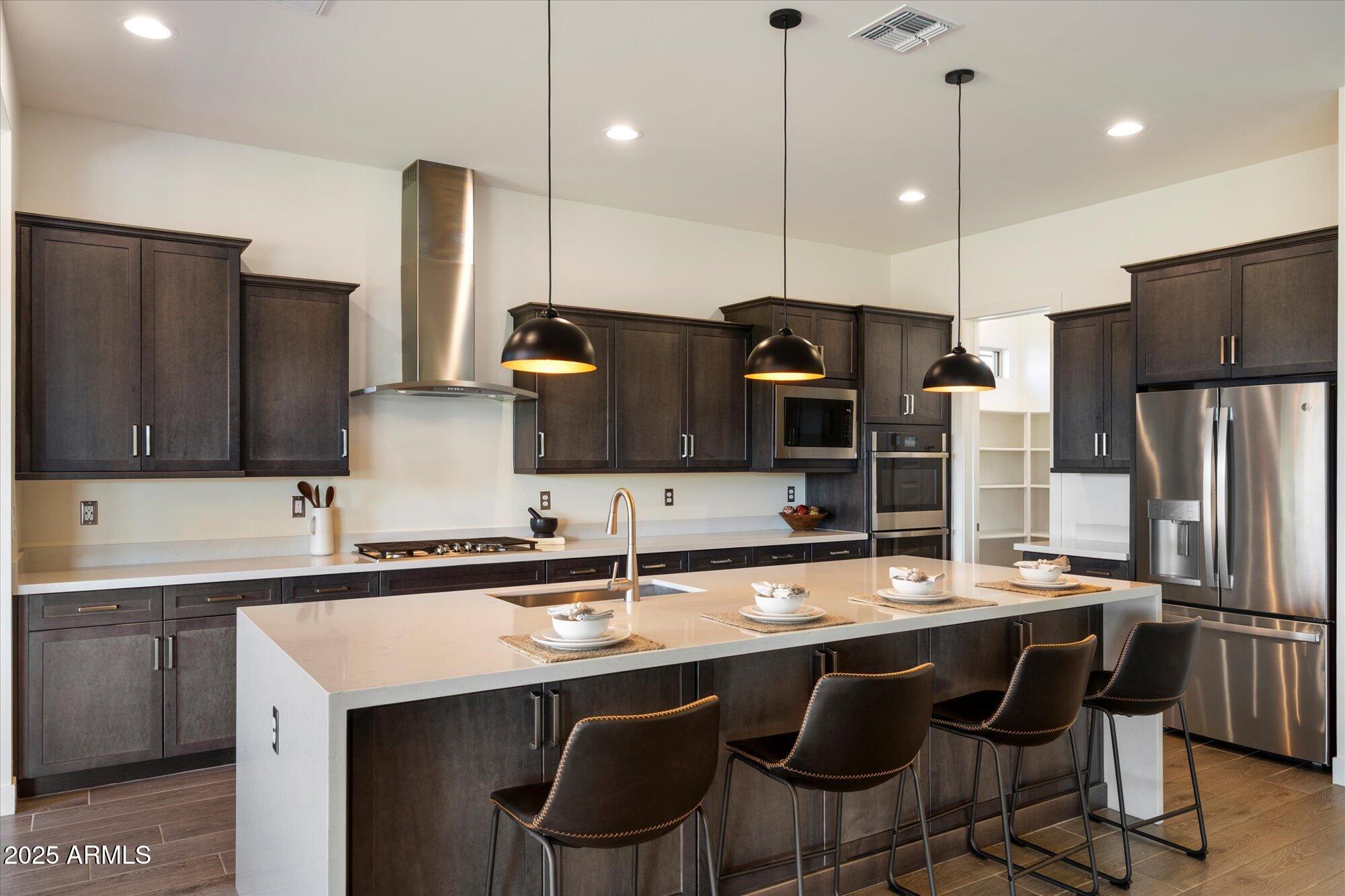 22842 E VIA LAS BRISAS --