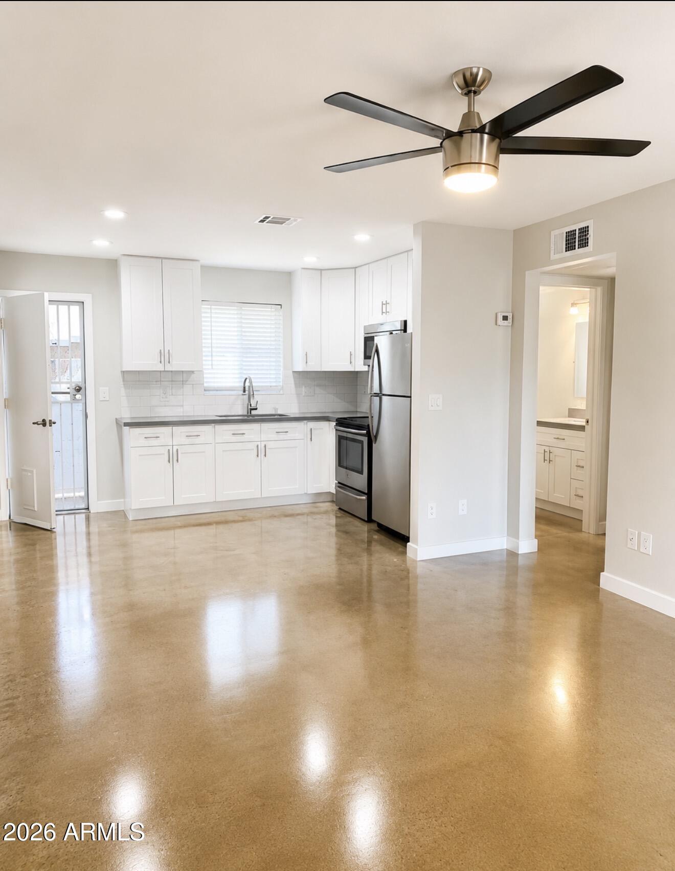 4135 N 27TH Street Apt 1