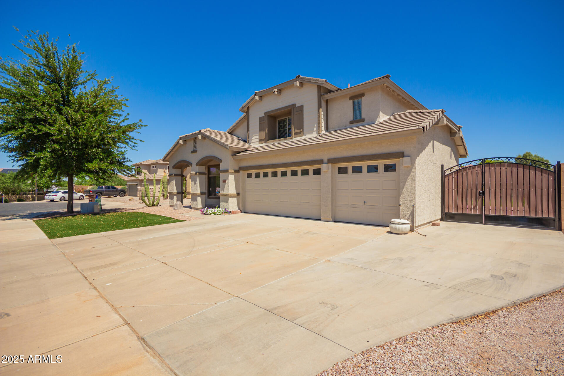 34949 N SPUR Circle