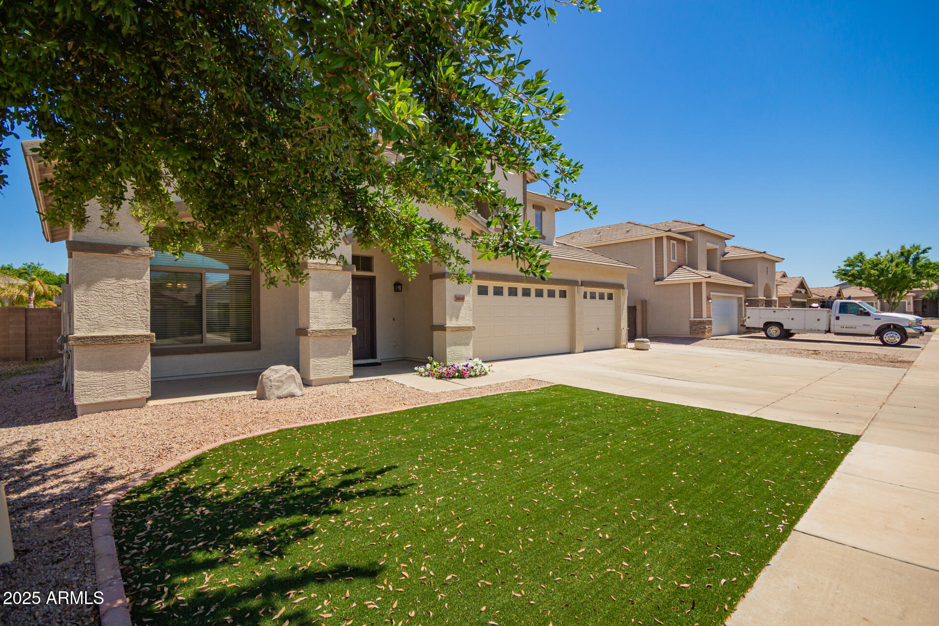 34949 N SPUR Circle