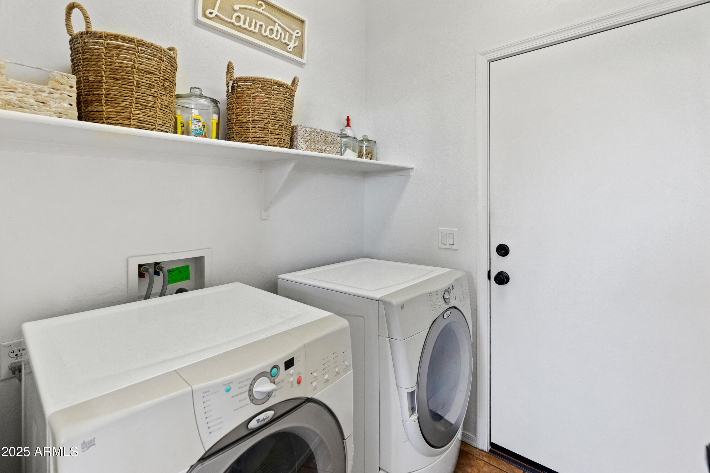 Surprise, Arizona 85388, United States, 4 Bedrooms Bedrooms, ,3 BathroomsBathrooms,Residential,Active,183383