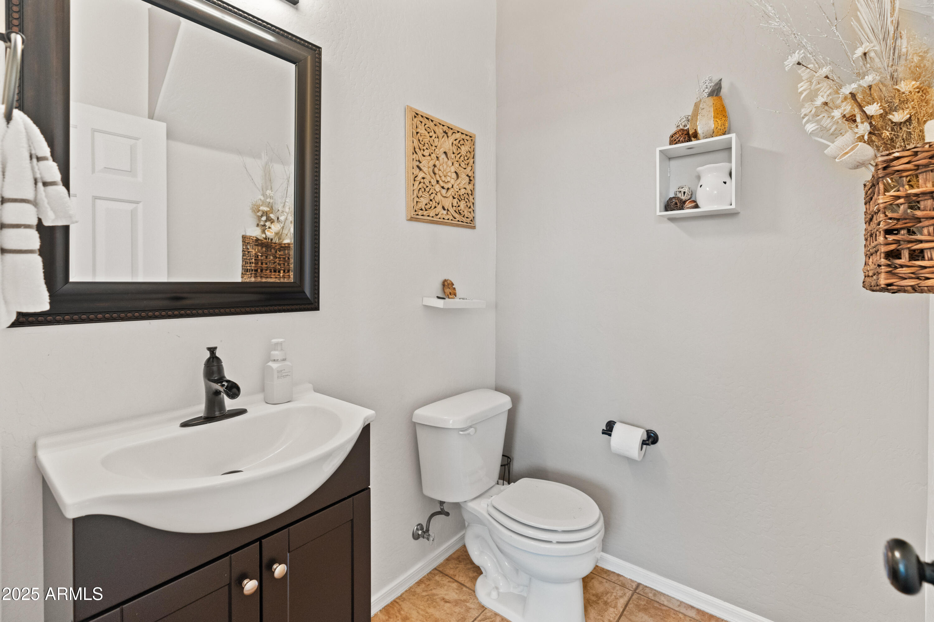 Surprise, Arizona 85388, United States, 4 Bedrooms Bedrooms, ,3 BathroomsBathrooms,Residential,Active,183383