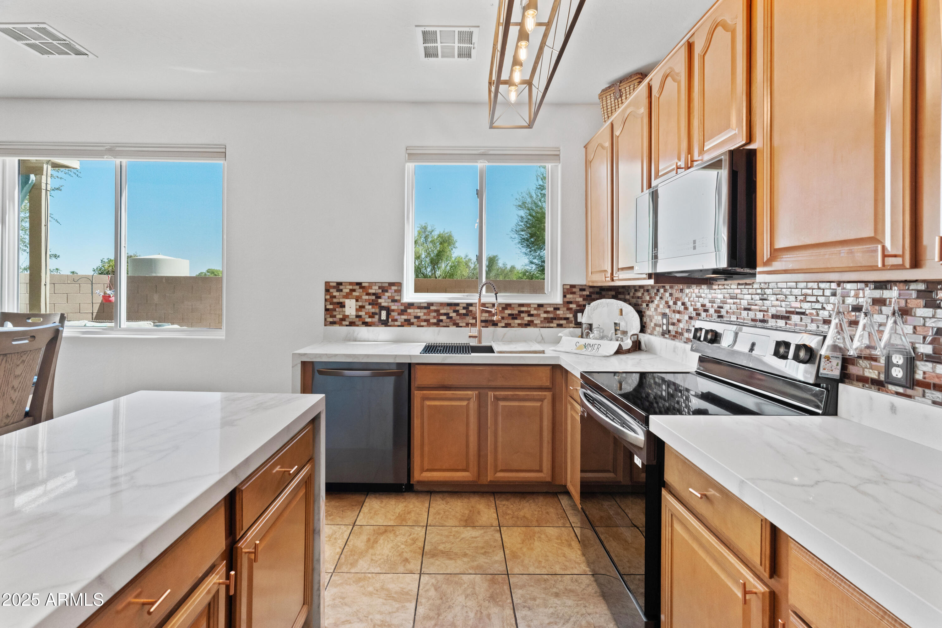 Surprise, Arizona 85388, United States, 4 Bedrooms Bedrooms, ,3 BathroomsBathrooms,Residential,Active,183383