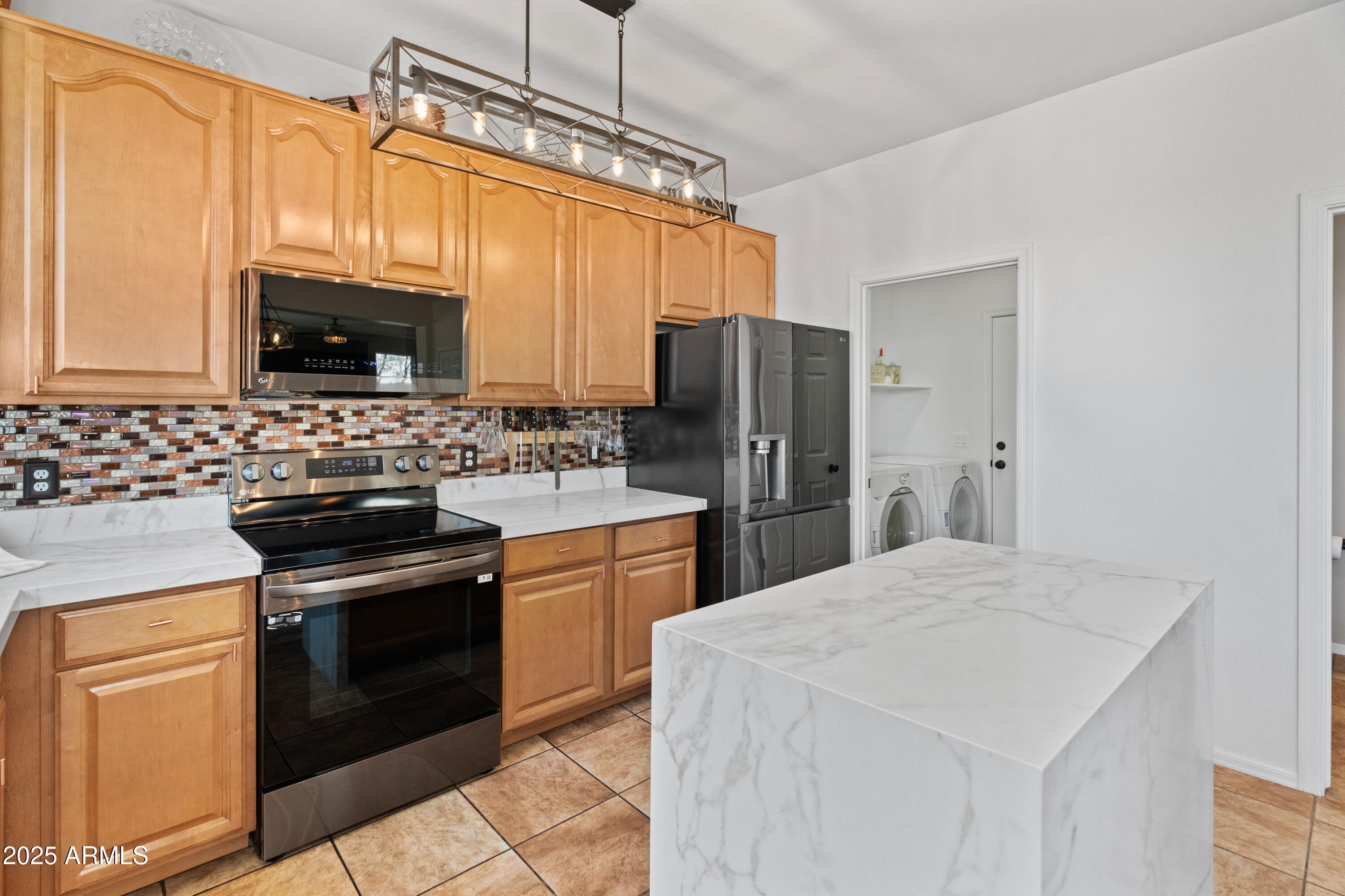 Surprise, Arizona 85388, United States, 4 Bedrooms Bedrooms, ,3 BathroomsBathrooms,Residential,Active,183383