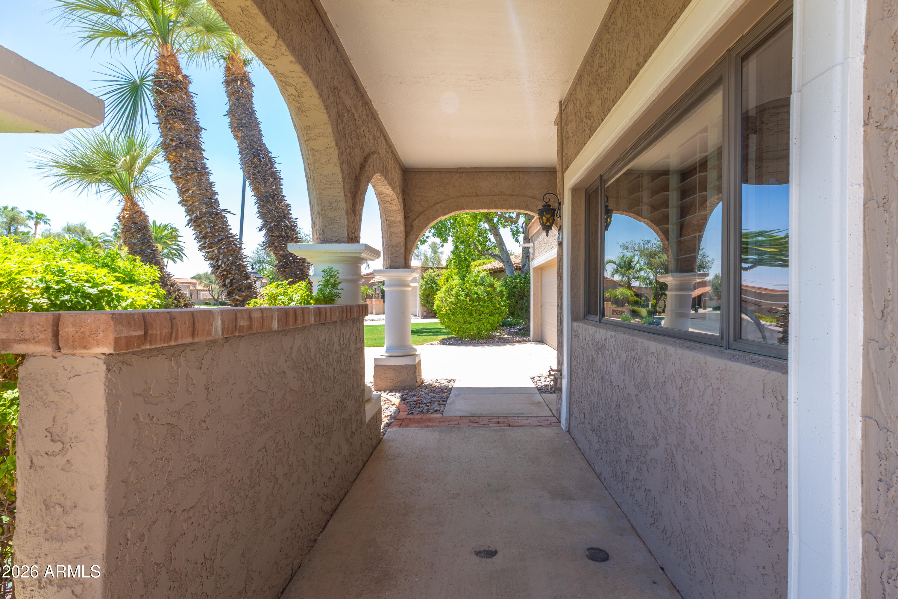 7814 N VIA DE FRONTERA --
