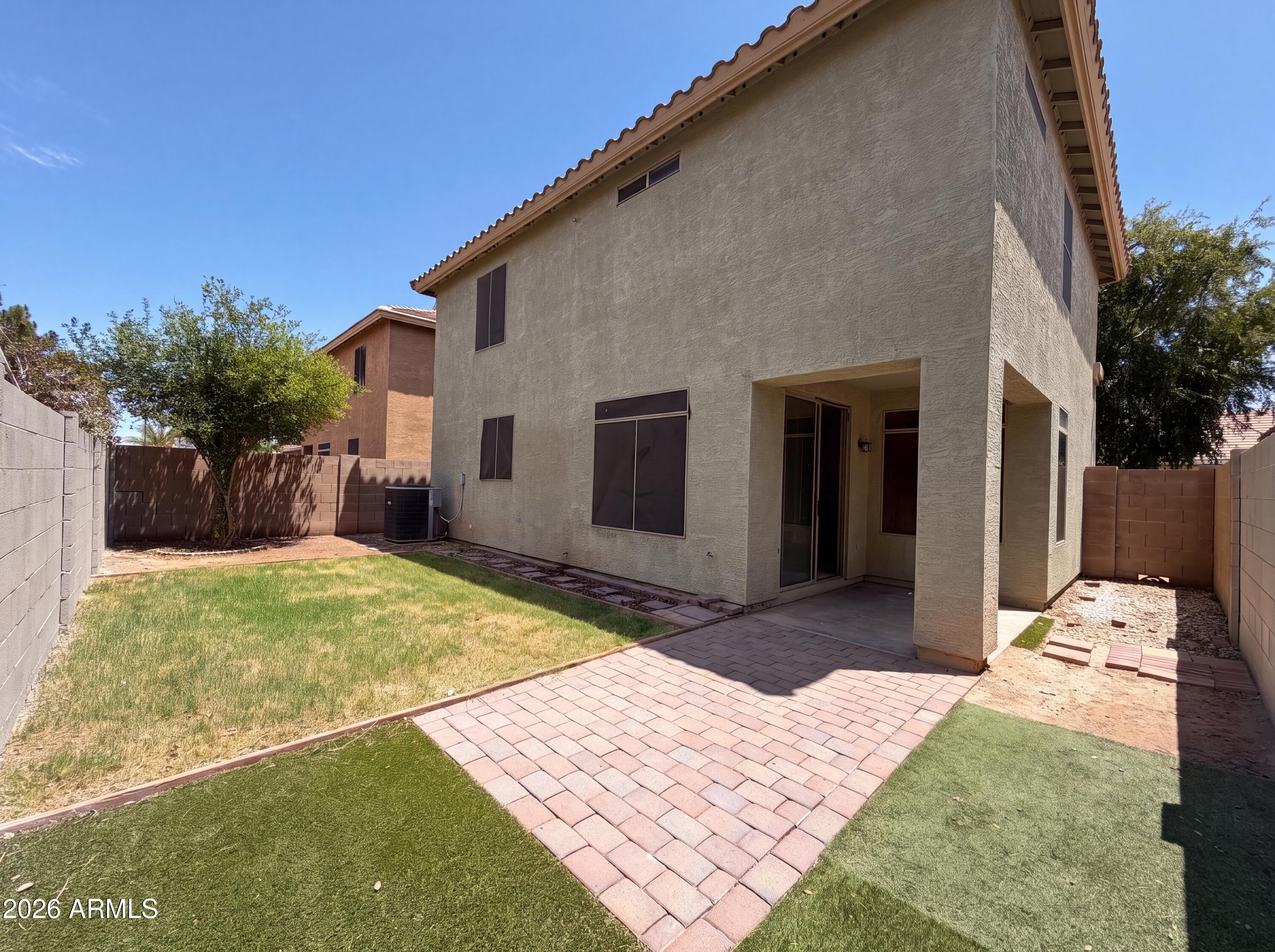 800 S BEDFORD Drive