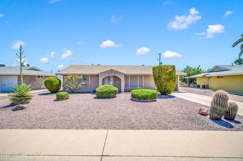 Photo of 11007 N 109th Avenue, Sun City, AZ 85351 (MLS # 7023791)
