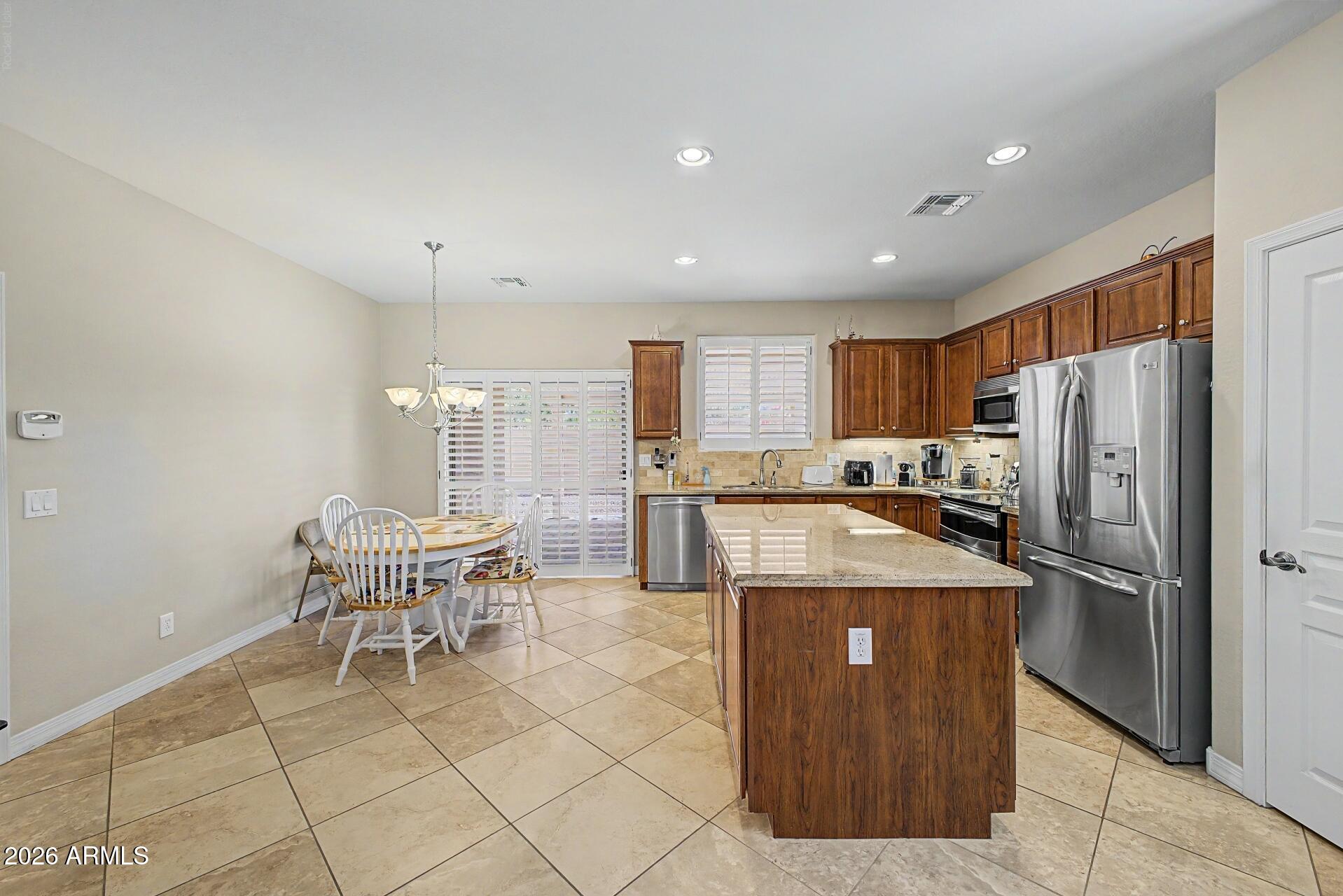 4164 E THUNDERHEART Trail