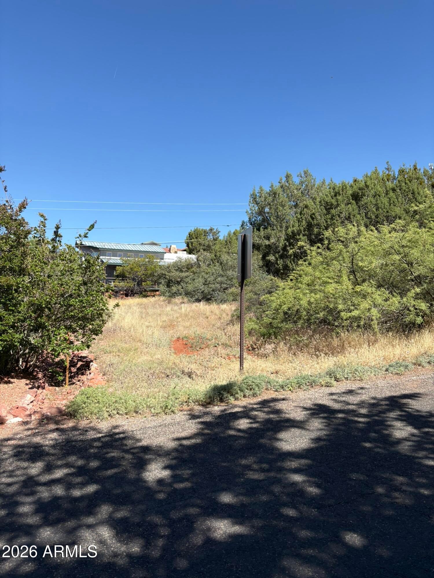 220 SIERRA Road 81