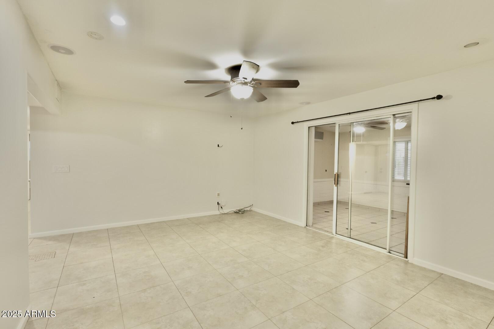 634 E MILLETT Avenue