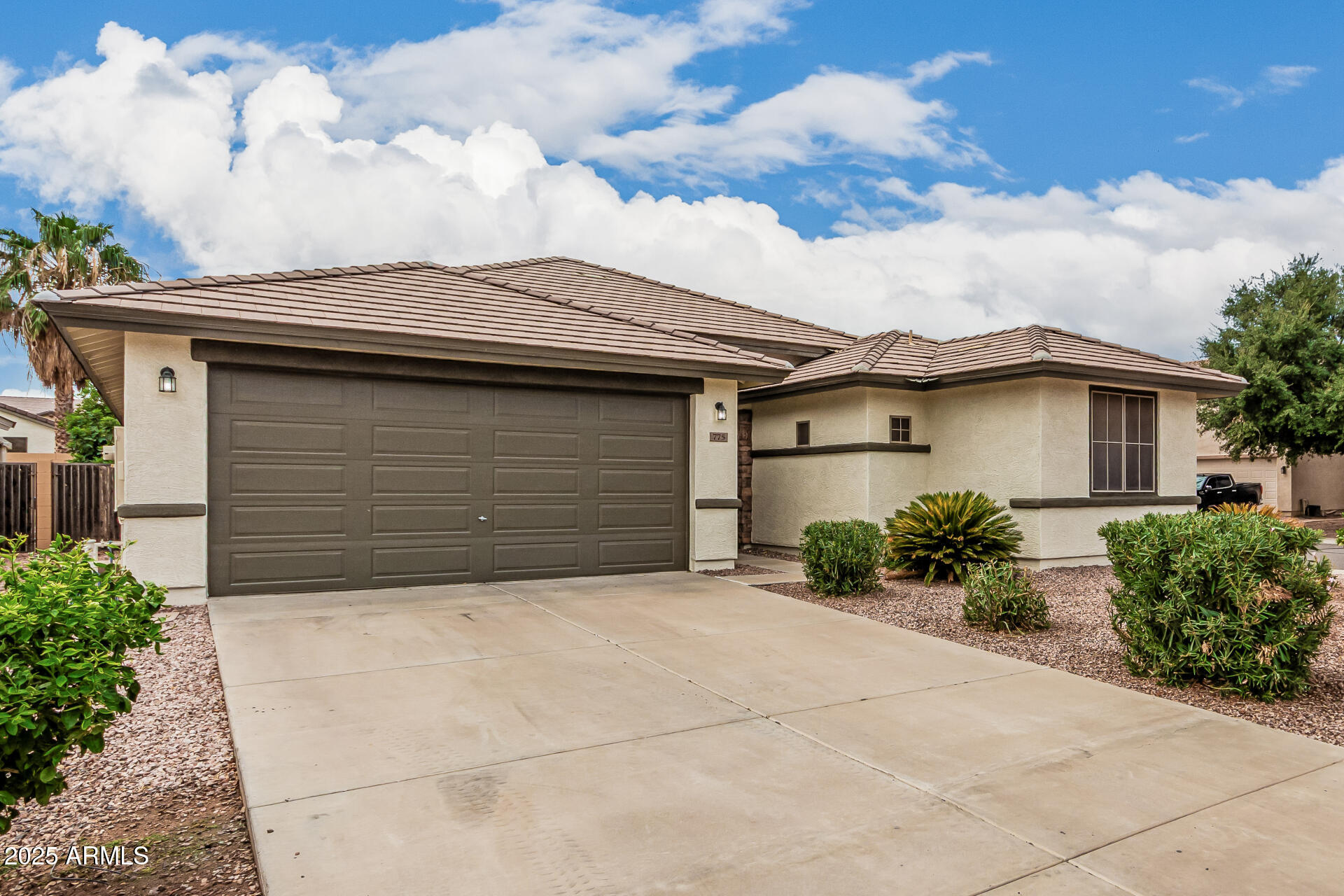 775 W DESERT MOUNTAIN Drive