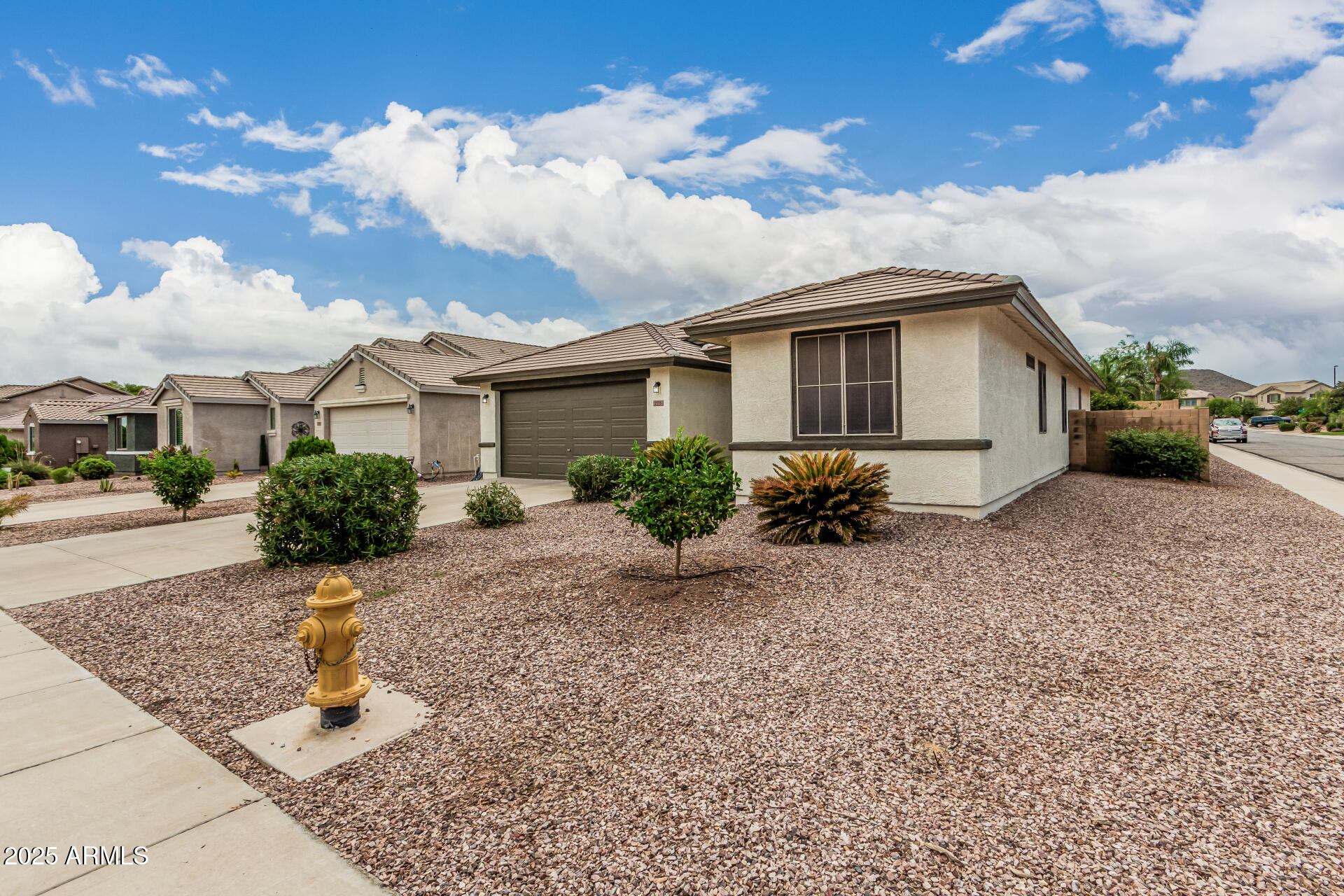 775 W DESERT MOUNTAIN Drive