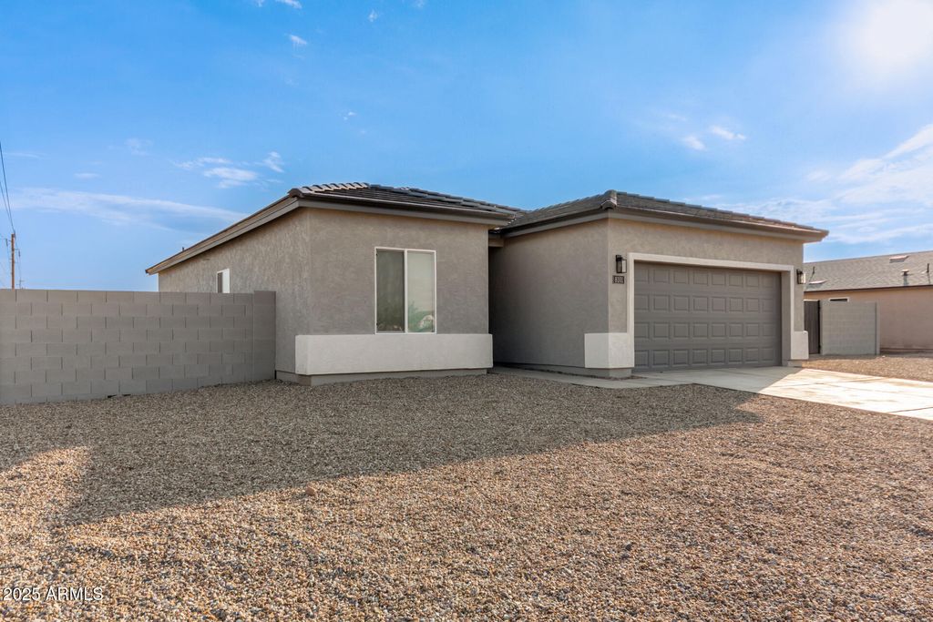 Photo of 8101 W Reymert Drive, Arizona City, AZ 85123 (MLS # 6933220)