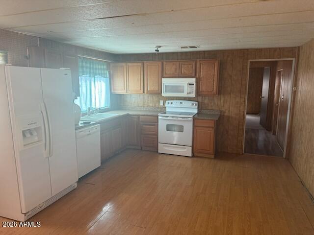 2151 E PERLITE Lane