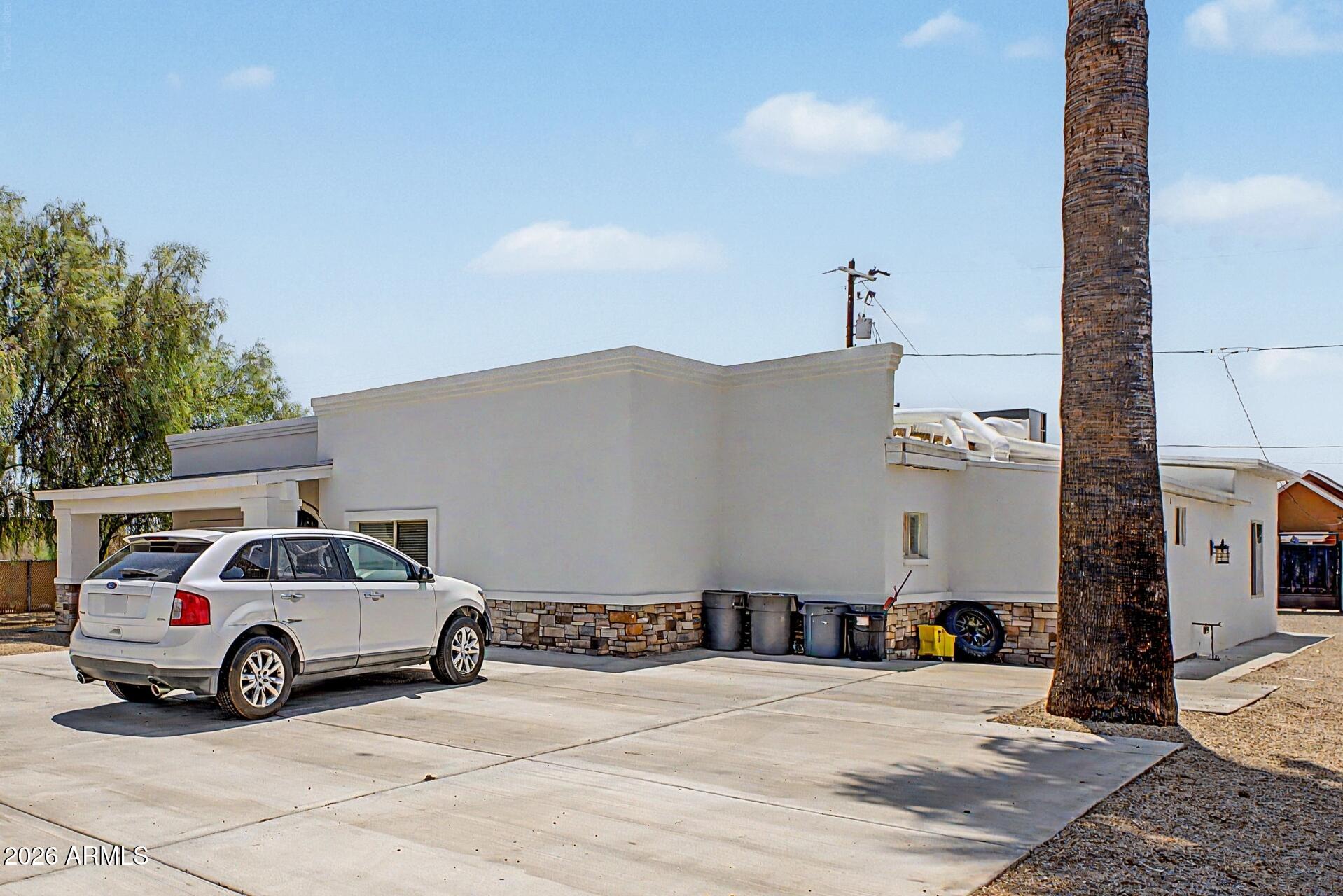 3623 W MCKINLEY Street