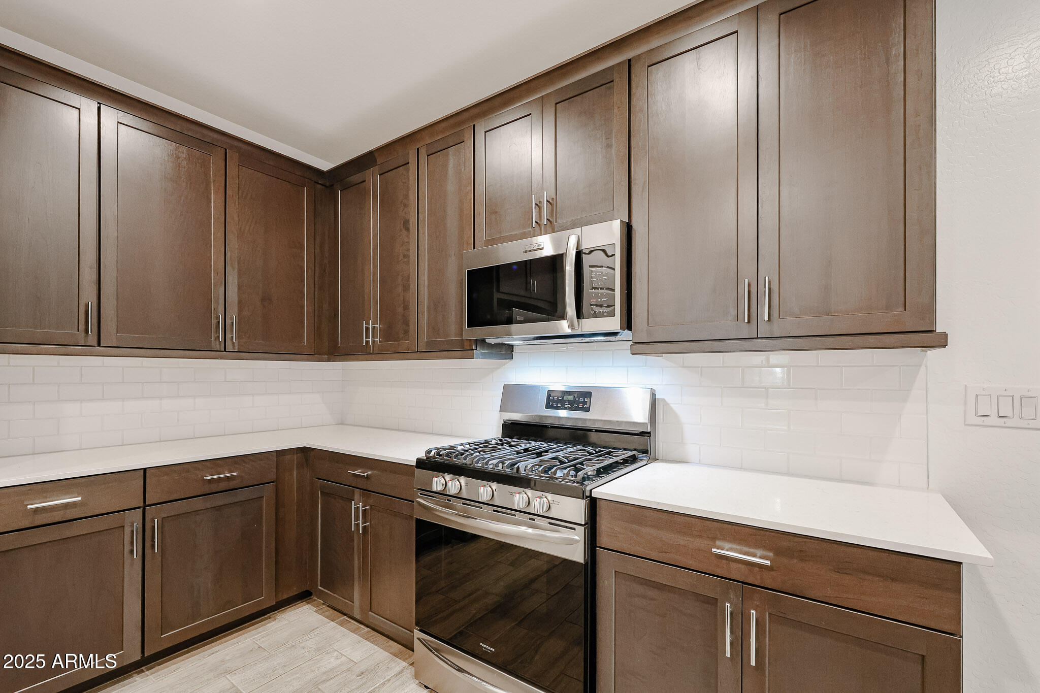 12526 W MORTEN Avenue