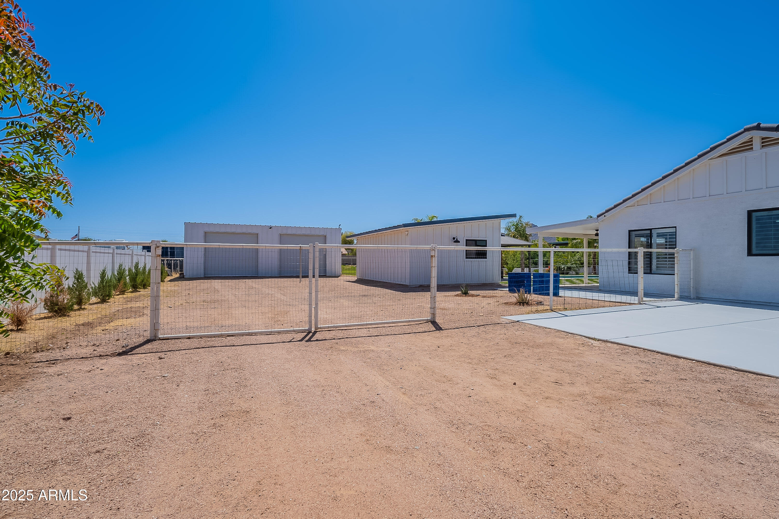 19035 E SUNNYDALE Drive