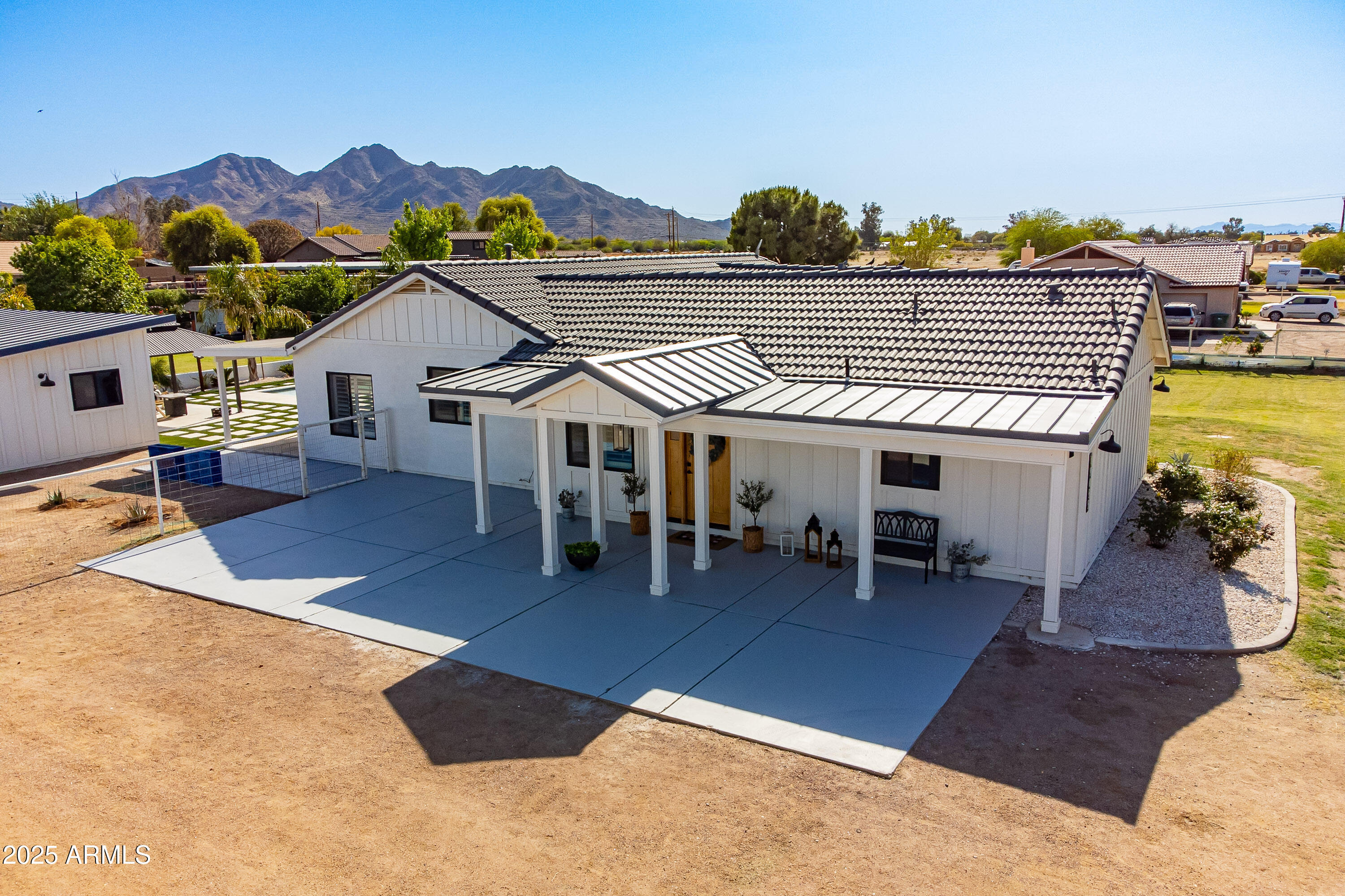19035 E SUNNYDALE Drive