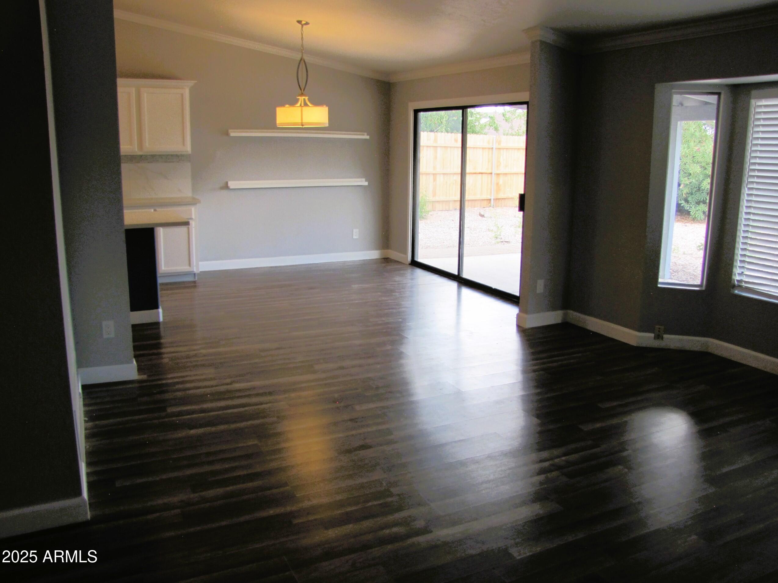EAGLE RIDGE - Residential