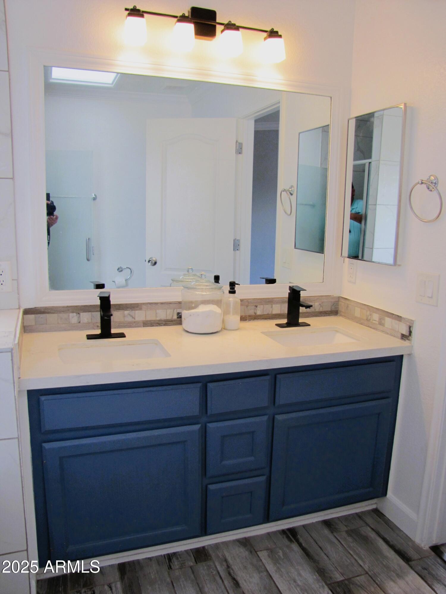 EAGLE RIDGE - Residential