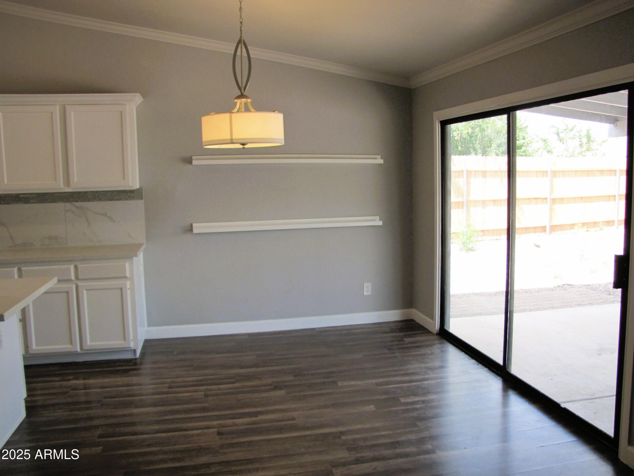 EAGLE RIDGE - Residential