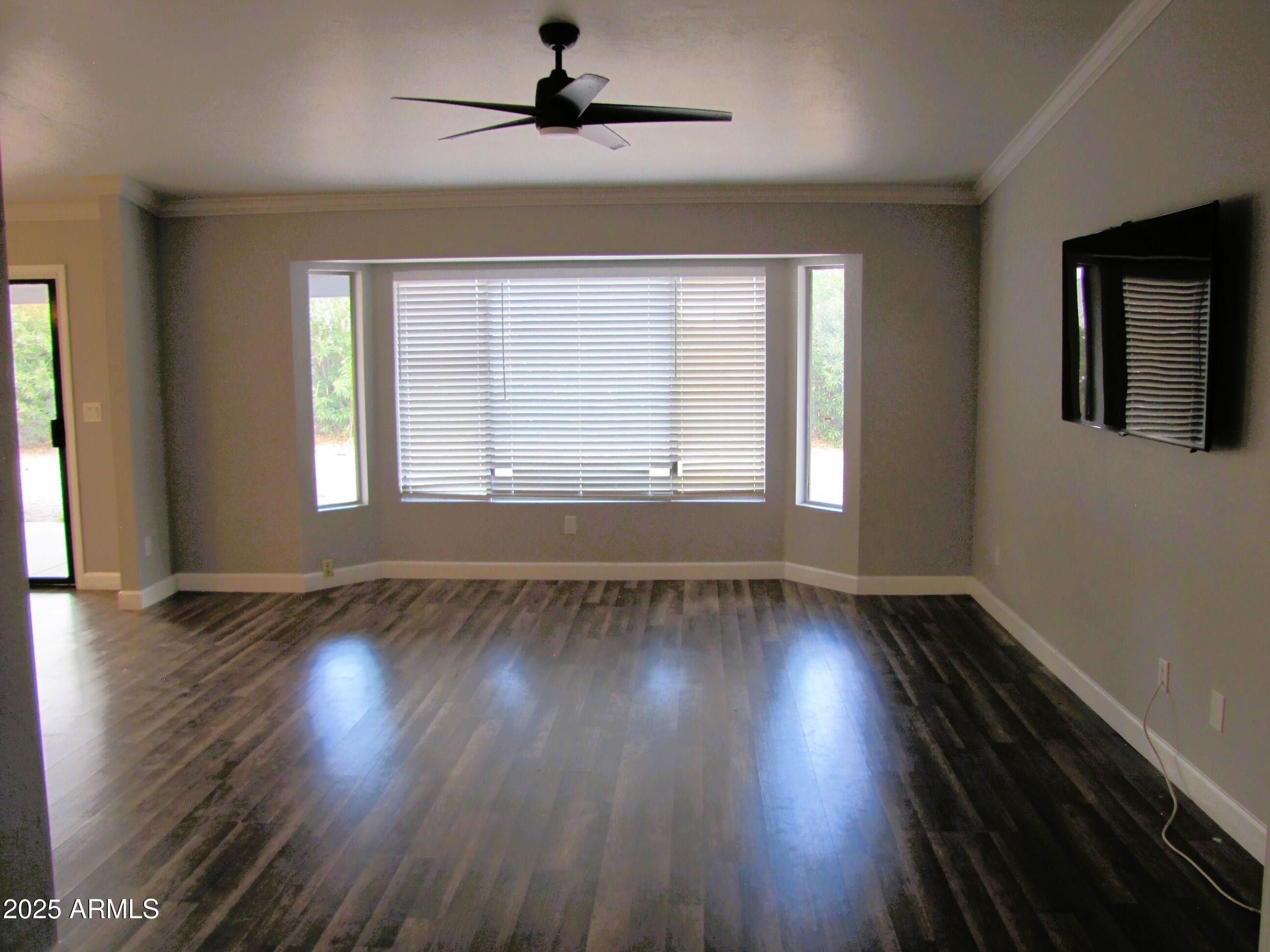 EAGLE RIDGE - Residential