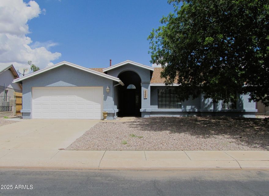 This nicely updated, 4BR/2BA/2CG, 1848 sq.ft. home is centrally located in Sierra Vista, AZ minutes from Fort Huachuca, shopping, Huachuca Mountain Elementary School and Canyon Vista Medical Center.  The open-floor plan includes a large great room and large kitchen with modern appliances, a breakfast bar and breakfast nook.  The updated, primary en suite includes a jetted tub and dual sinks.  The large, private backyard has a covered porch and is fully landscaped.  The sellers have an assumable FHA mortgage with a very competitive 2.65% interest rate.