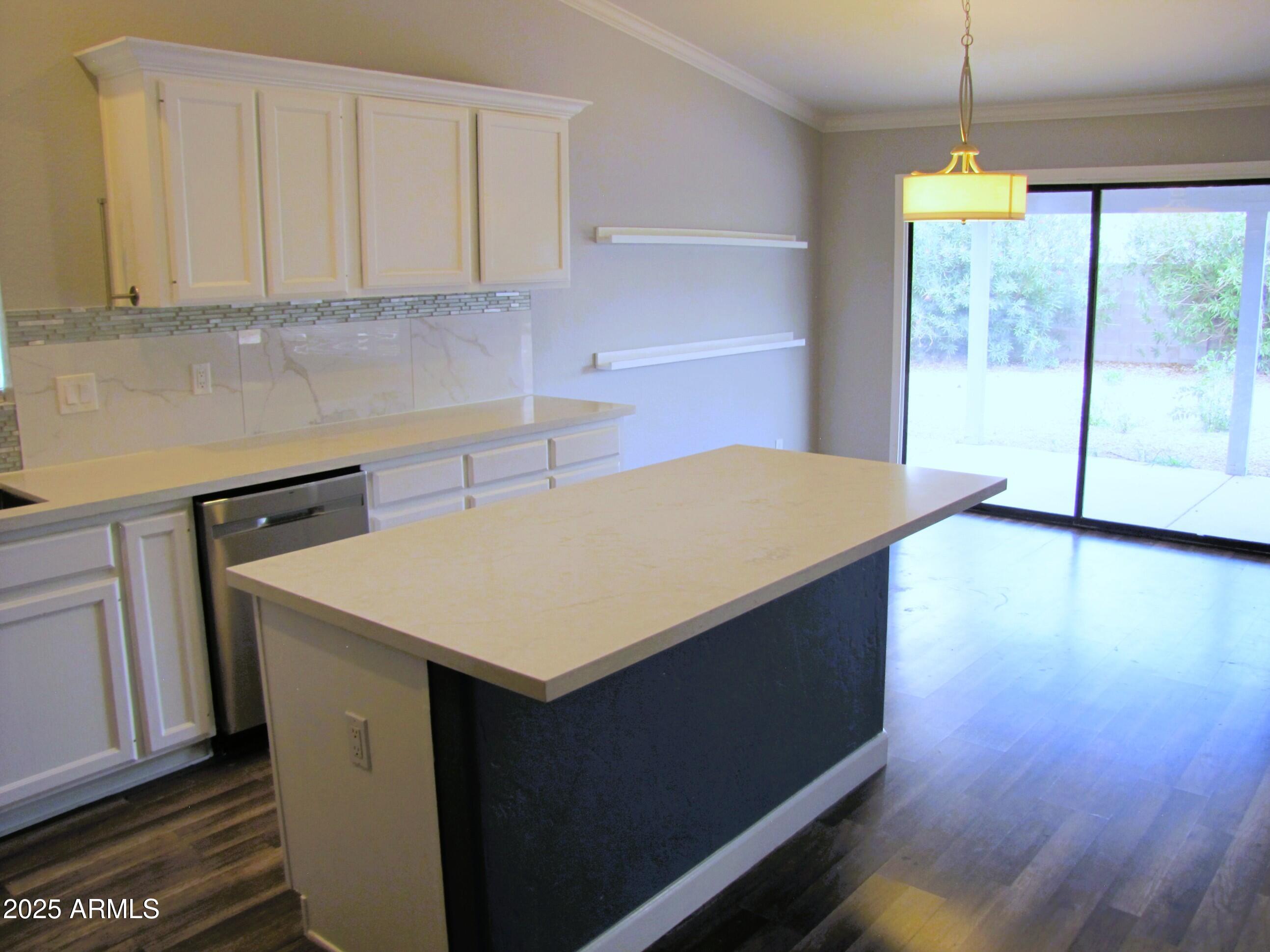 EAGLE RIDGE - Residential