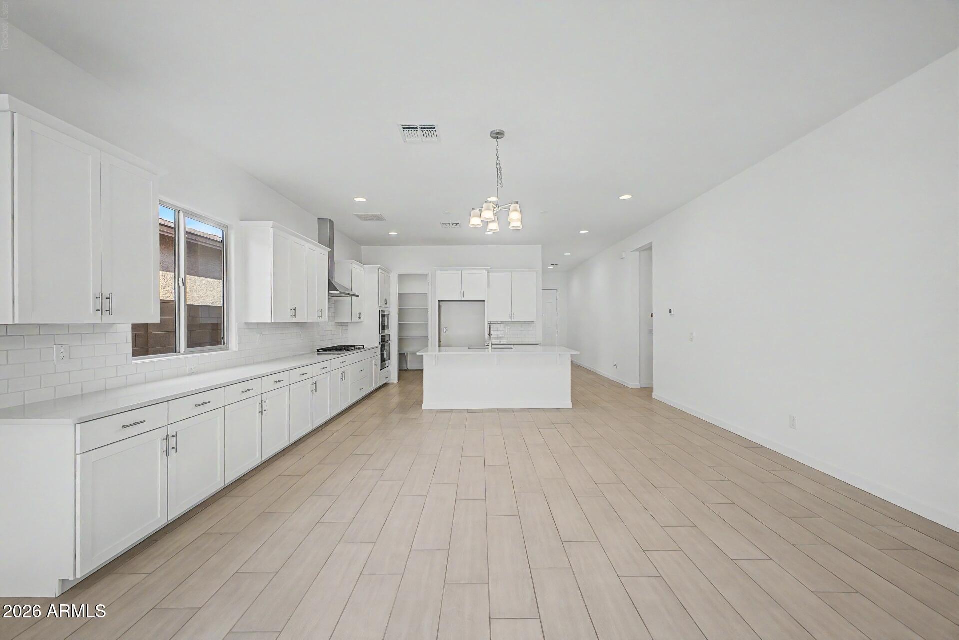 16982 W DESERT Lane