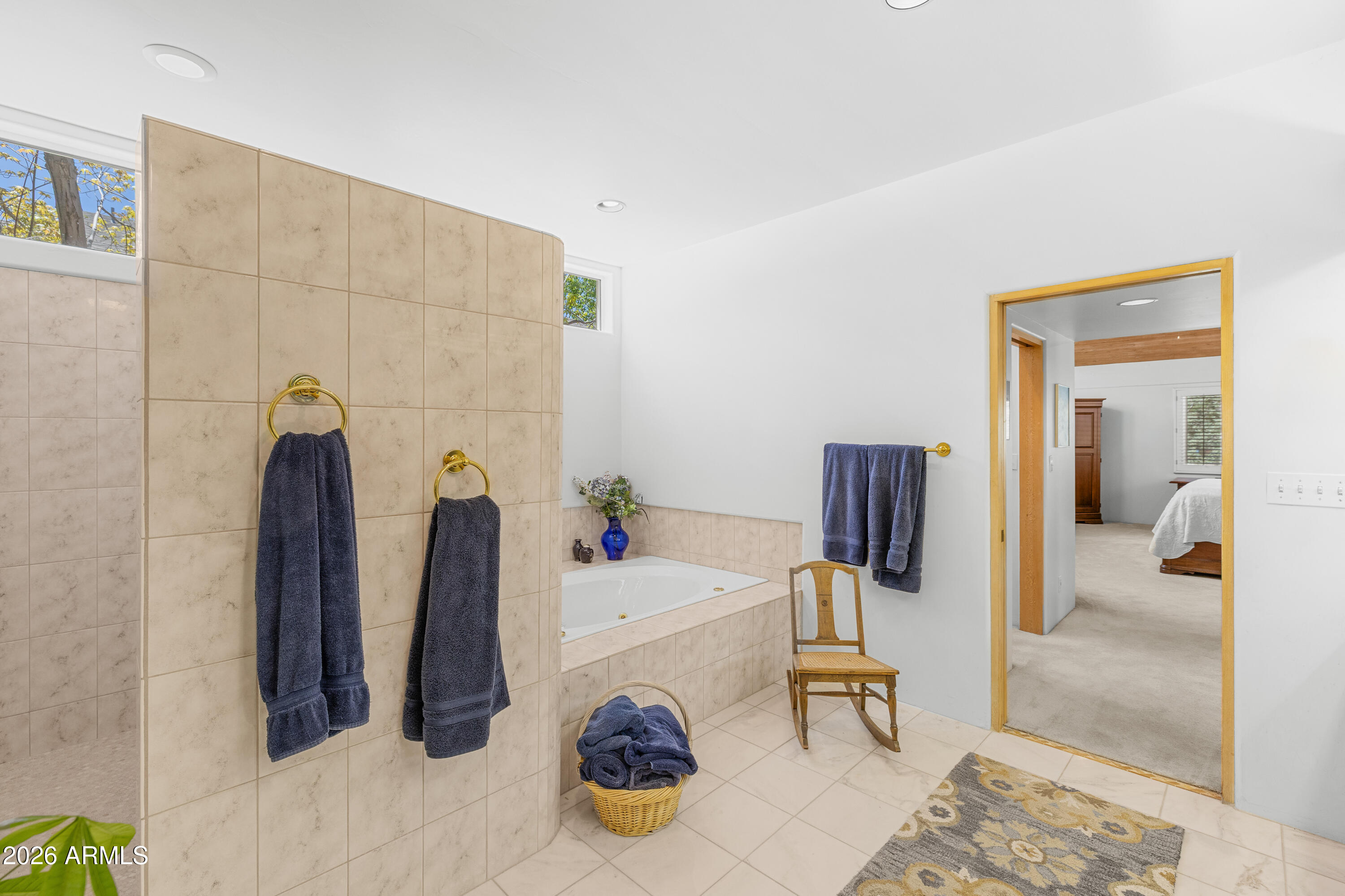 Flagstaff, Arizona, 86004, United States, 3 Bedrooms Bedrooms, ,3 BathroomsBathrooms,Residential,Pending,2045808