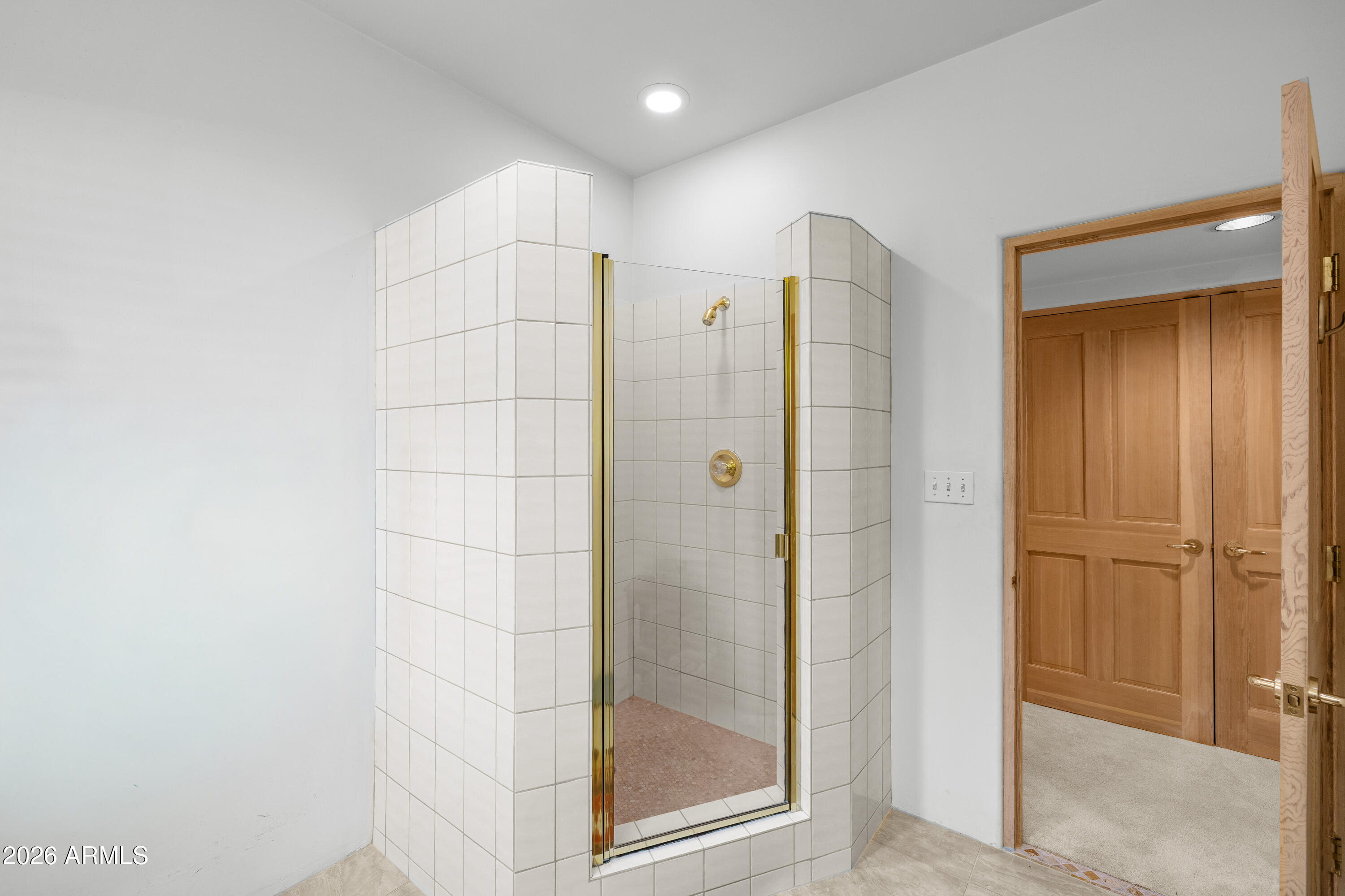 Flagstaff, Arizona, 86004, United States, 3 Bedrooms Bedrooms, ,3 BathroomsBathrooms,Residential,Pending,2045808