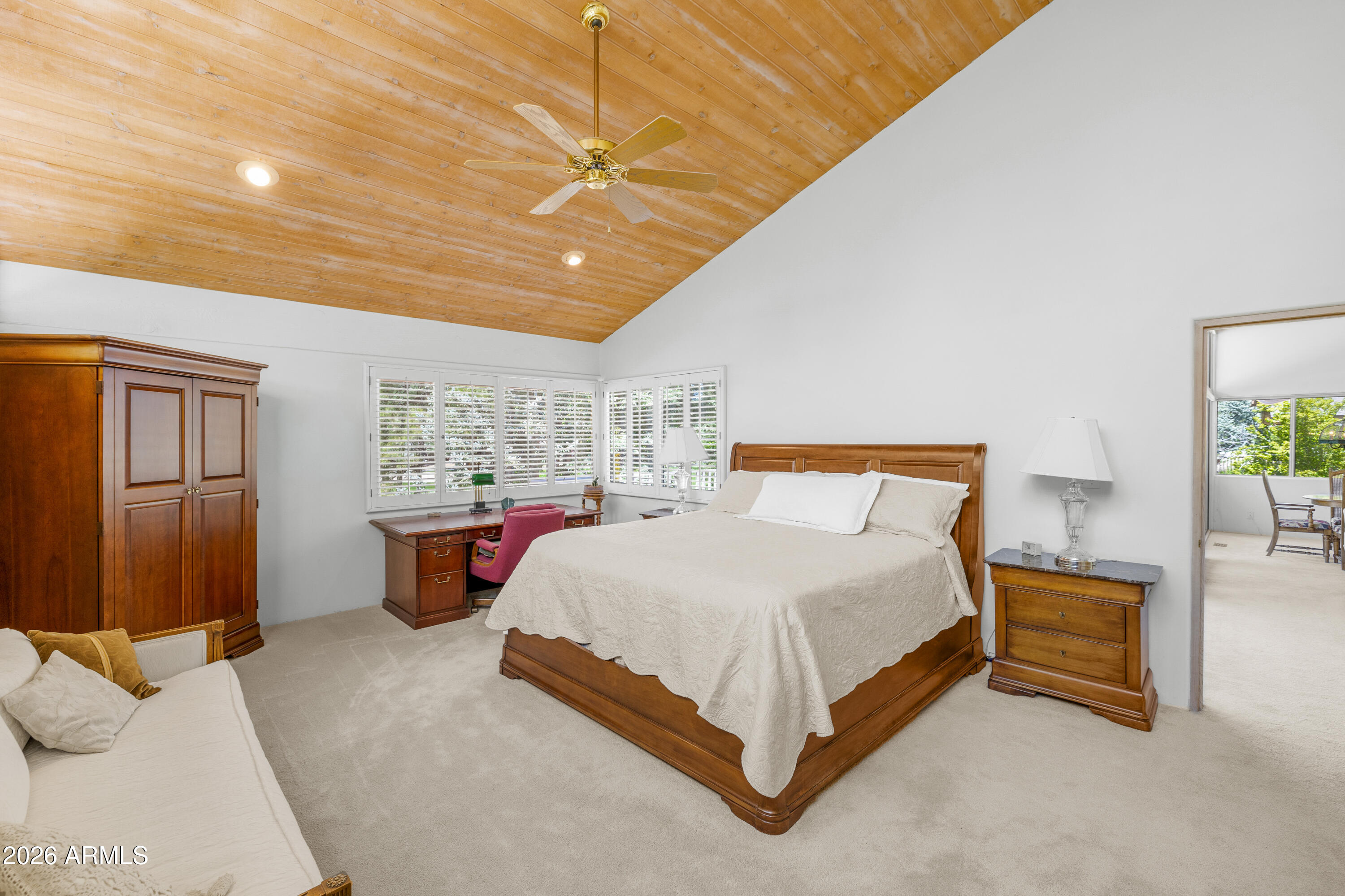 Flagstaff, Arizona, 86004, United States, 3 Bedrooms Bedrooms, ,3 BathroomsBathrooms,Residential,Pending,2045808